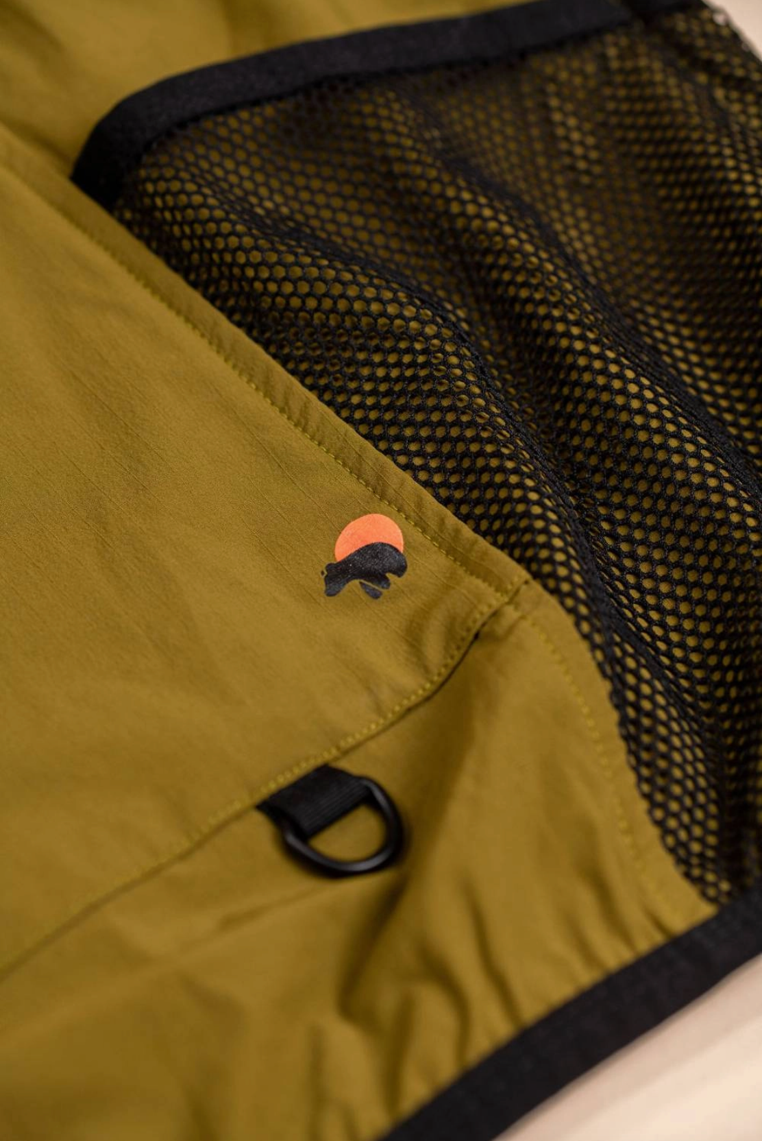 Salton Packable Windbreaker