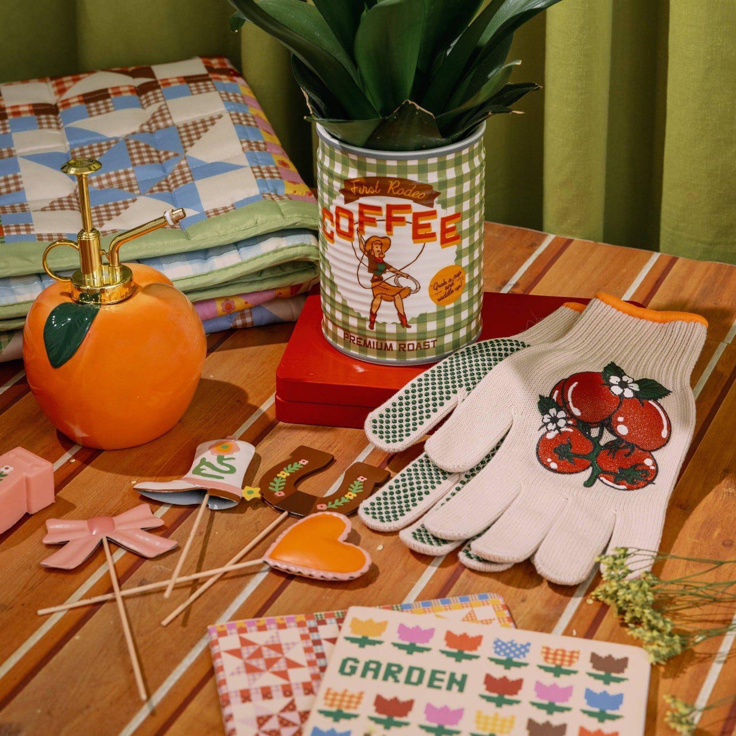 Gardening Gloves, Tomato Bunches
