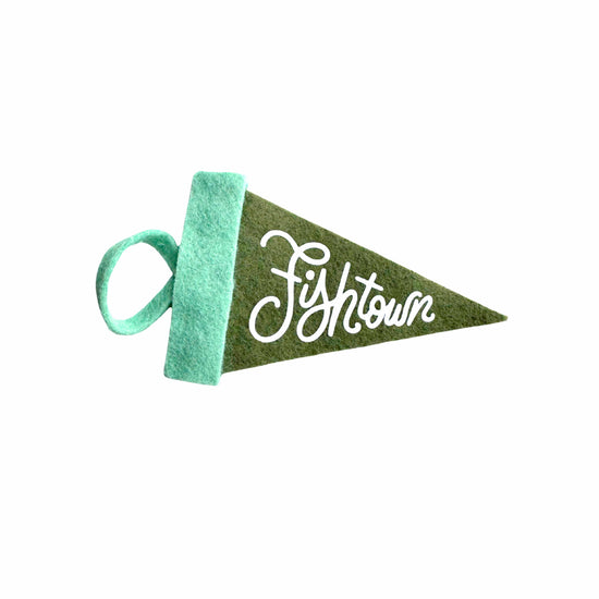 Fishtown Mini Penannt Ornament
